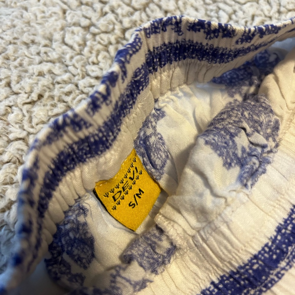 Devi Shorts - image 2